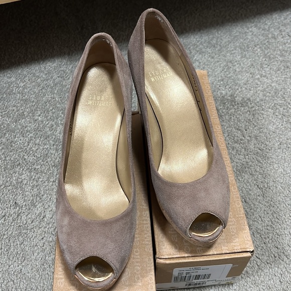 Stuart Weitzman shoes wedge cork peep-toe. Size 7M - Picture 3 of 10
